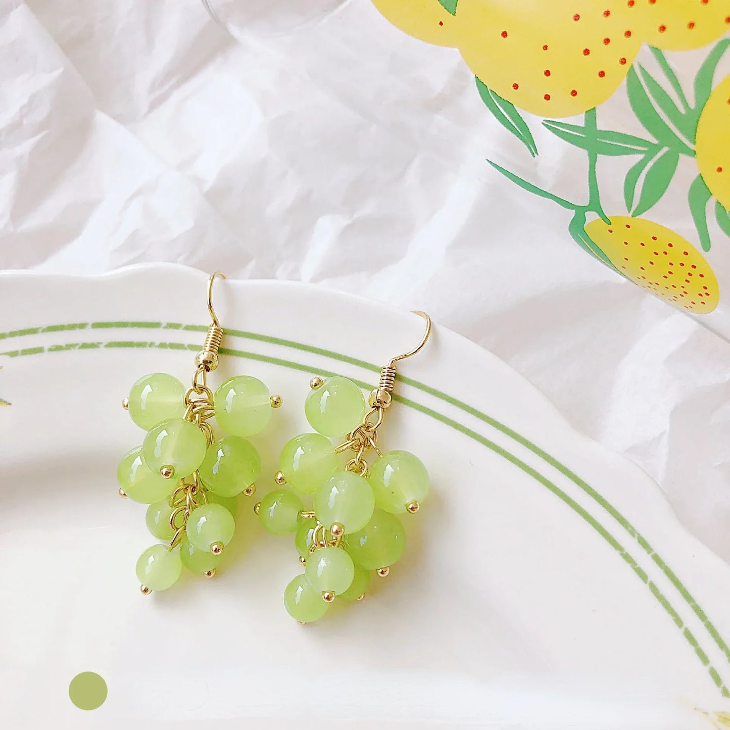 MOONBIFFY Trendy Plant-Shaped Drop Earrings (Zinc Alloy, Glass)